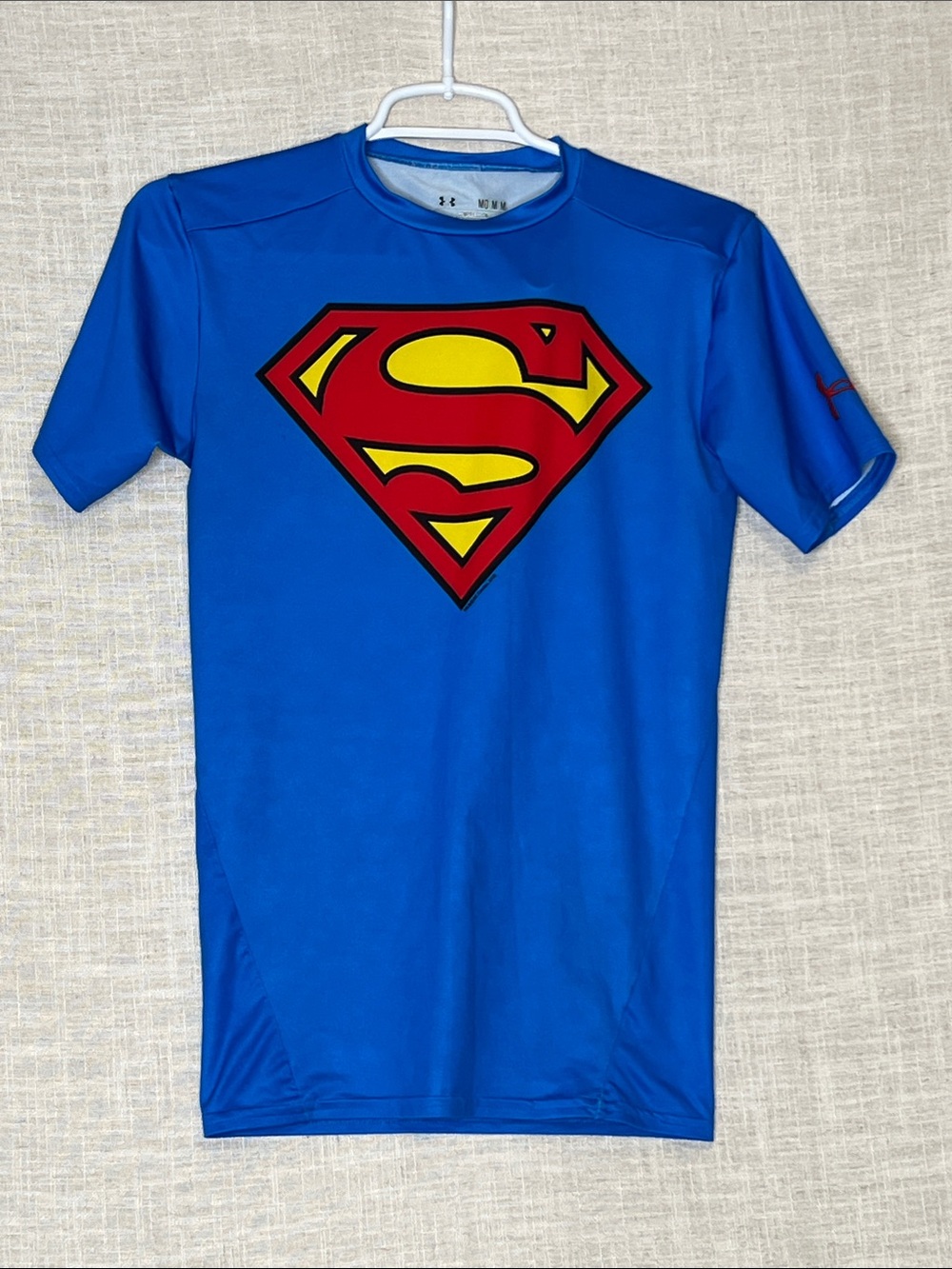 Under Armour Men’s Royal Blue Superman Logo Short Sleeve Tee